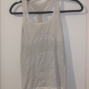 Lululemon tank top